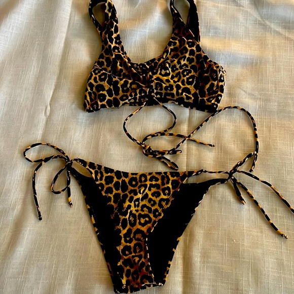 Other - Size large New leopard print two-piece bikini